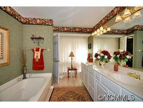 508 Cobblestone Lane - Photo 9