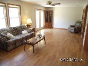 2325 Fruitland Rd - Photo 2
