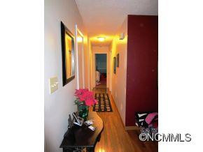 111 Oaken Hill Place - Photo 4