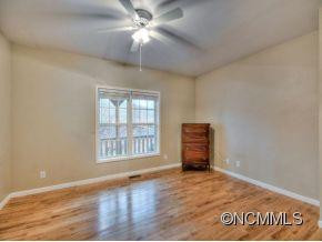 295 ELLEN AVENUE - Photo 5