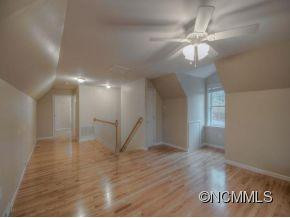 295 ELLEN AVENUE - Photo 8