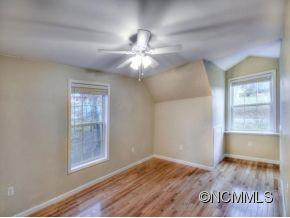 295 ELLEN AVENUE - Photo 10