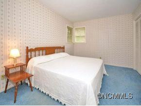 146 SURRY LANE - Photo 5