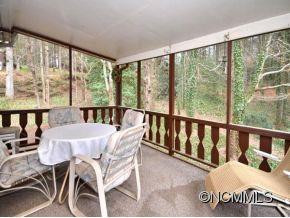 146 SURRY LANE - Photo 9