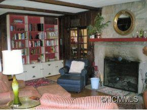 433 Warrior Drive - Photo 4