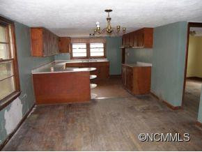 901 DOROTHY STREET - Photo 3