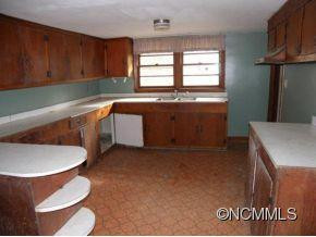901 DOROTHY STREET - Photo 4
