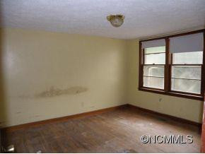 901 DOROTHY STREET - Photo 5