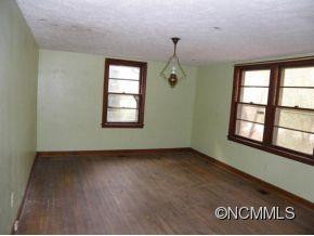 901 DOROTHY STREET - Photo 6