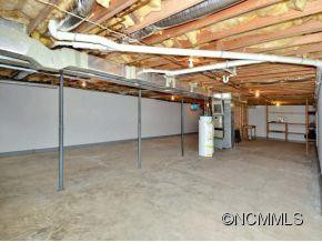 303 MELISSA WAY - Photo 16