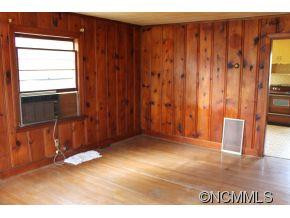 87 JR Sayles - Photo 10