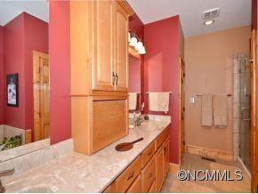 267 ROBINSON ROAD - Photo 7