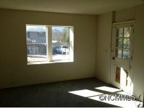 29 Arrowhead Street - Photo 6