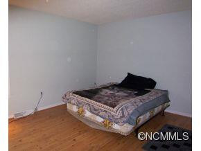 104 Shepard Square - Photo 4