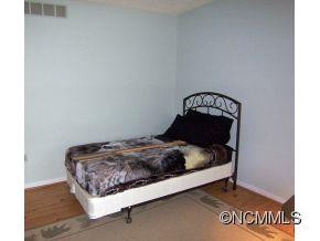 104 Shepard Square - Photo 5