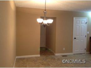 1673 Jenkins Valley Road - Photo 3