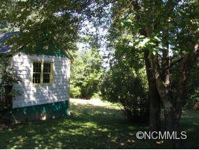 453 Deaverview Road - Photo 2