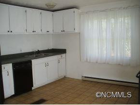 453 Deaverview Road - Photo 9