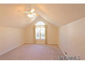 208 Forrestwood Court - Photo 15