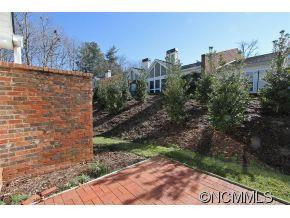 208 Forrestwood Court - Photo 17
