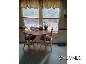 1027 Deep Gap Loop Road - Photo 5