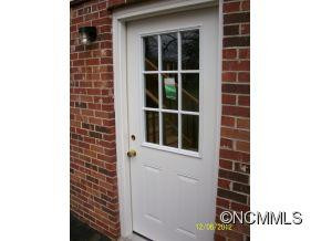2 Bower Lane - Photo 11