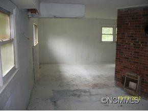 2 Bower Lane - Photo 16