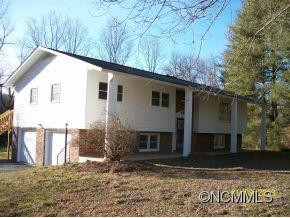2 Bower Lane - Photo 3