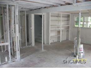 2 Bower Lane - Photo 22