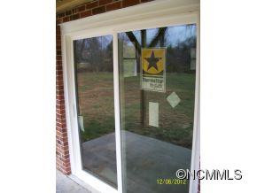 2 Bower Lane - Photo 9