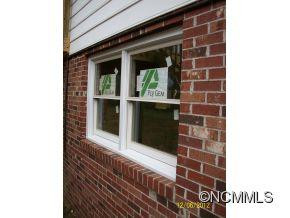 2 Bower Lane - Photo 10