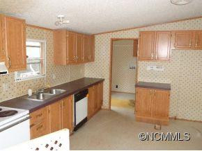 3927 Hollis Road - Photo 3
