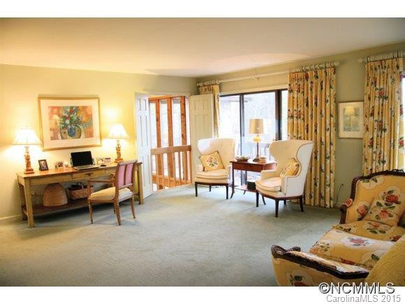 550 Middlemount Drive - Photo 14