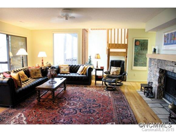 550 Middlemount Drive - Photo 3