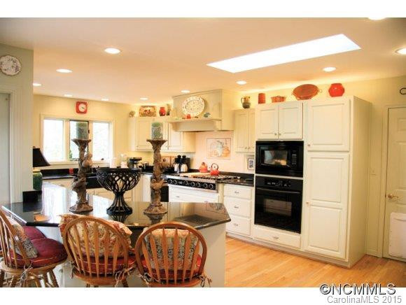 550 Middlemount Drive - Photo 7