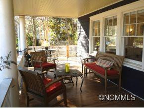26 Cumberland Circle - Photo 2
