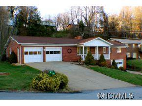 67 Laurel Circle