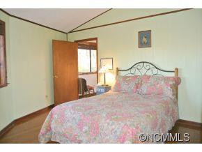 34 Warwasetta Court - Photo 11