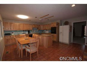 18 Rollingwood Road - Photo 2