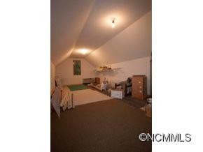 18 Rollingwood Road - Photo 12