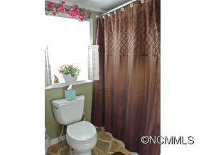 4048 Newfound Rd - Photo 17