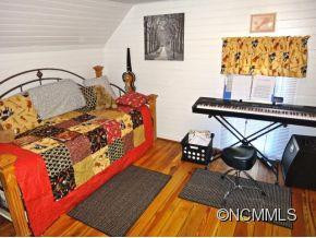 4048 Newfound Rd - Photo 18