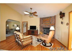52 Beaumont Drive - Photo 6
