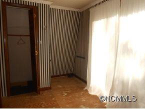 1787 Poplar Gap Rd - Photo 3