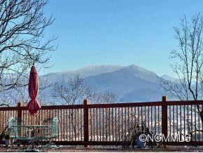 538 WINDSWEPT DRIVE - Photo 14