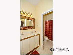 538 WINDSWEPT DRIVE - Photo 8