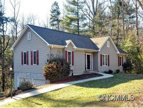 5 GREENBRIAR AVENUE