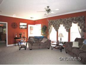 39 Colton Drive - Photo 2