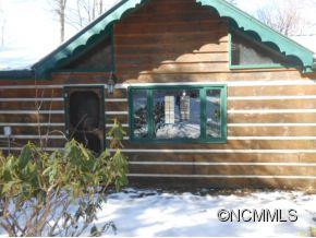 653 Spring Valley Dr - Photo 2