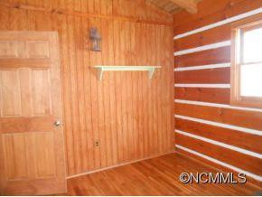 653 Spring Valley Dr - Photo 12